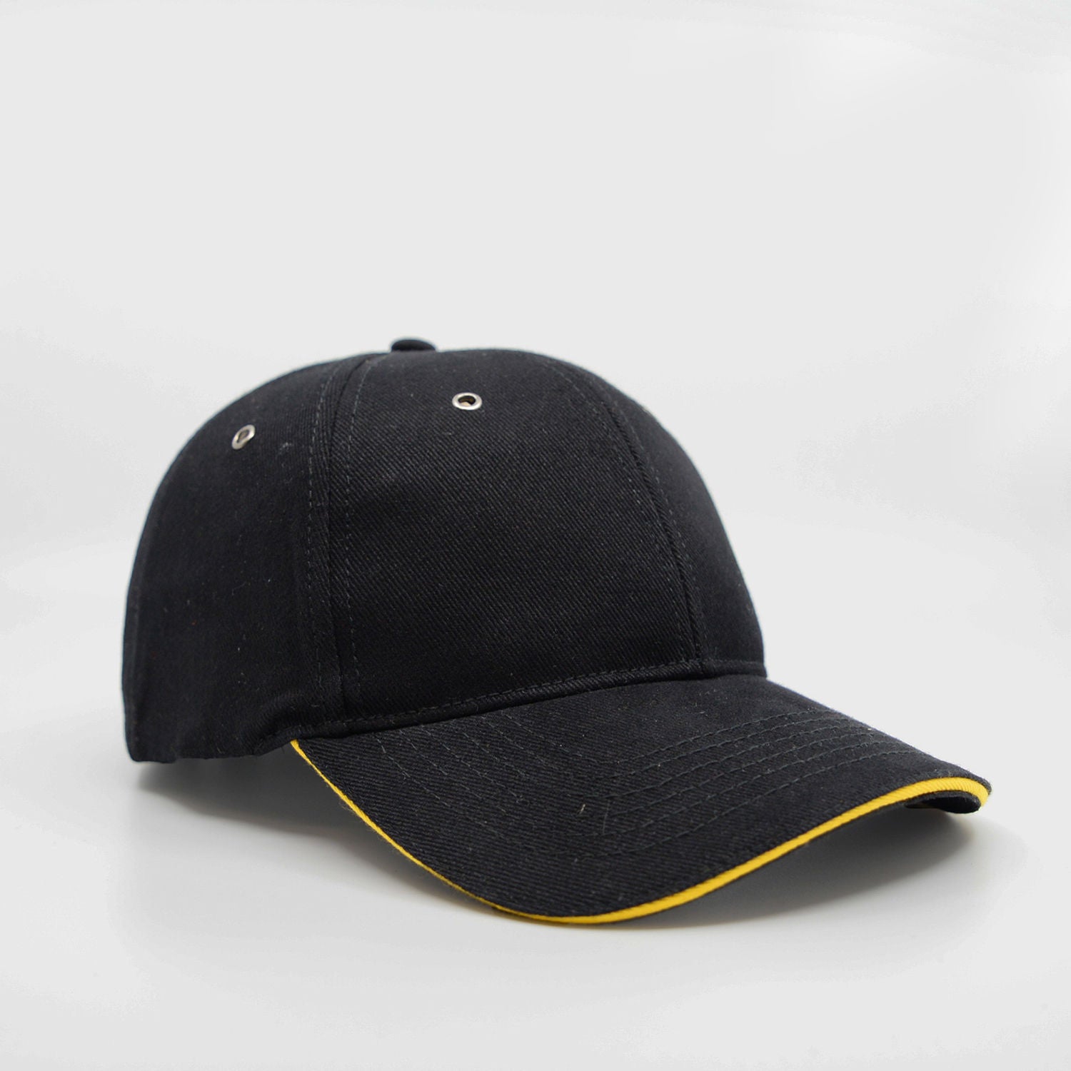 Headwear24 Metal Sandwich Peak
