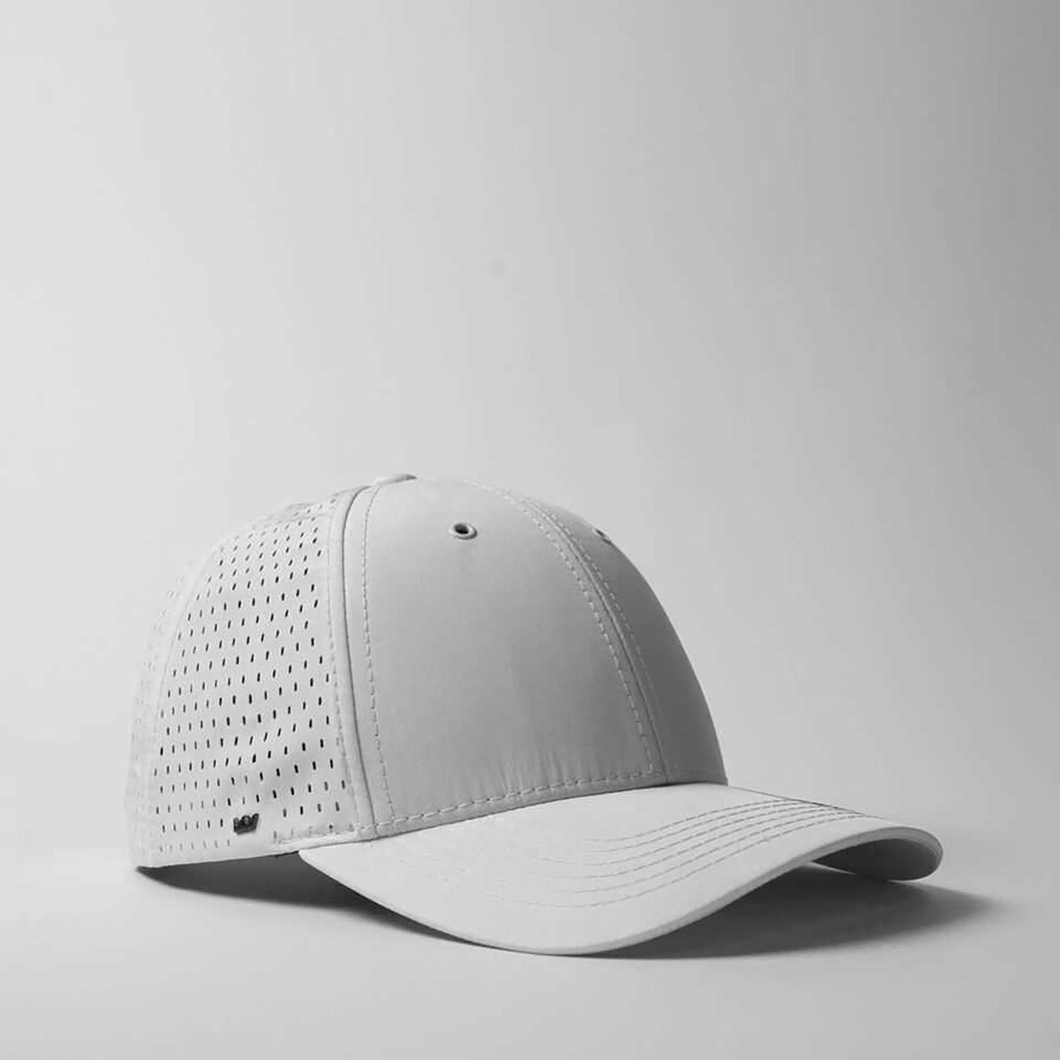 UFlex Adults High Tech Curved Peak Snapback