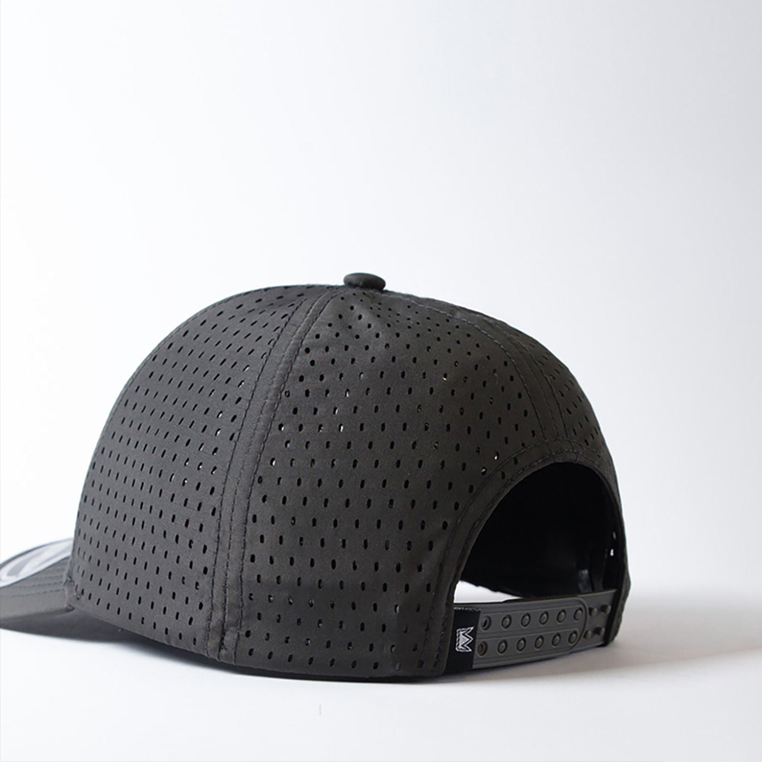 UFlex Adults High Tech Curved Peak Snapback
