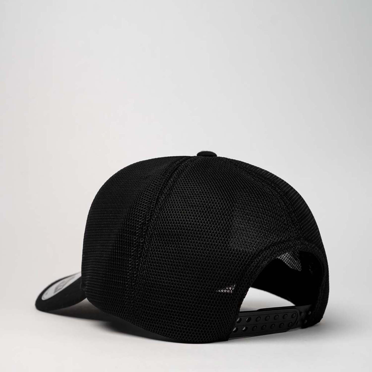 UFlex Adults Comfort Trucker Cap